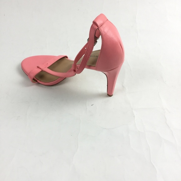 - New Antonio Melani Pink Leather Sandal - Picture 6 of 8